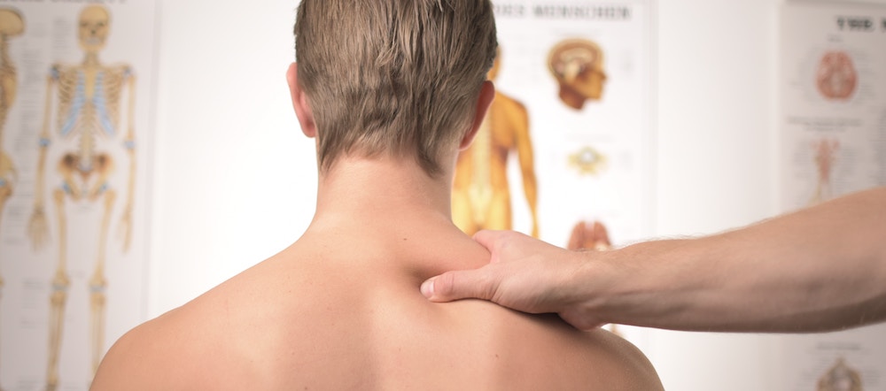 鈍〜い背中の痛み、腰痛を解消 ツボ7選